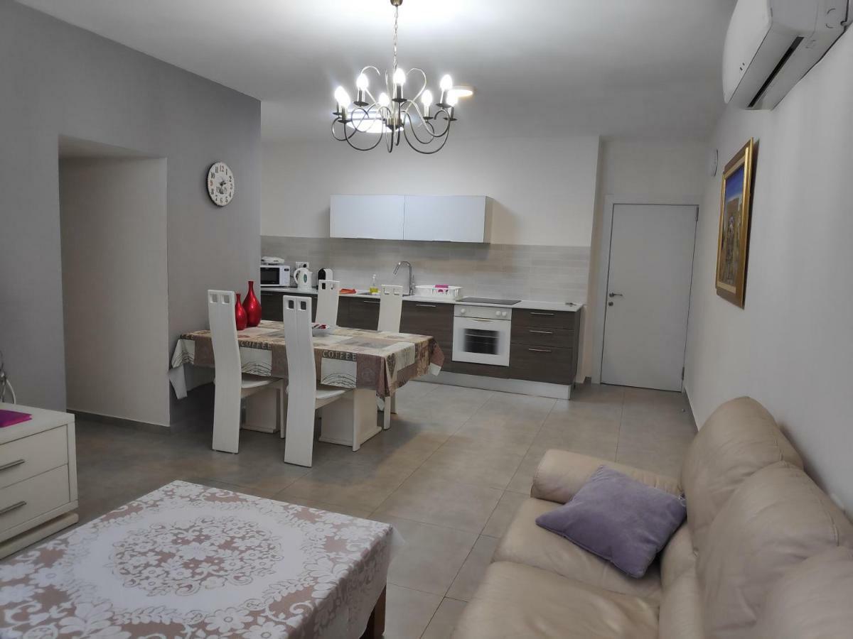 Herzliya Center Apartments Δωμάτιο φωτογραφία